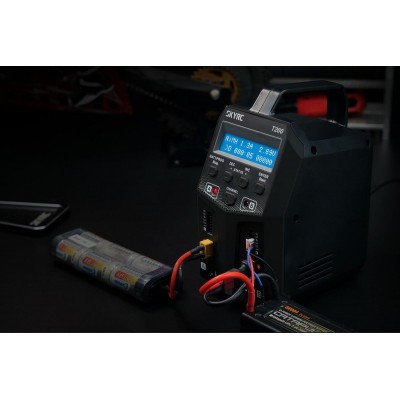 SKY RC T200 nabíječ 2x100W