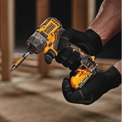 DW aku šroub.12V DCF601D2 2x2Ah Li-on