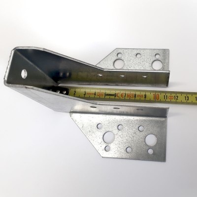 Třmen trámová botka 25x100x2 ZN vnější Conmetal