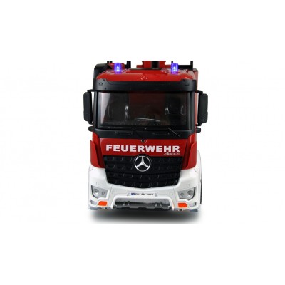 Amewi RC hasičský vůz Mercedes-Benz Arocs 1:14 s žebříkem a stříkačkou