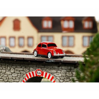Carson RC auto Volkswagen Beetle 1:87 červená