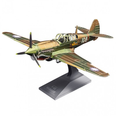 Metal Earth Luxusní ocelová stavebnice P-40 Warhawk