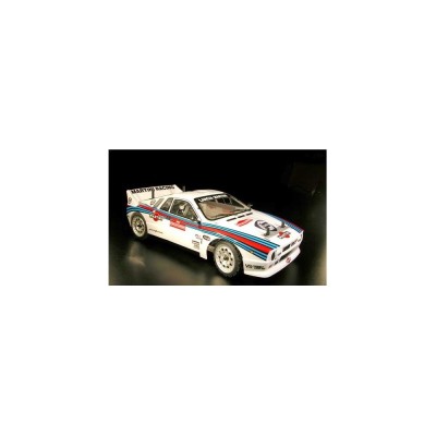 Rally Legends LANCIA 037 RALLY GRUPPO B RTR 1983 1:10