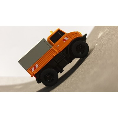 Carson RC auto MB Unimog U406 1:87 oranžová
