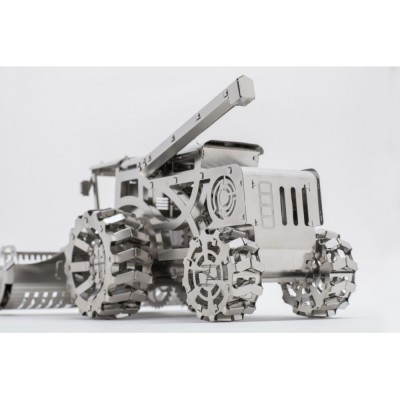 Metal Time Luxusní ocelová stavebnice Voracious Harvester