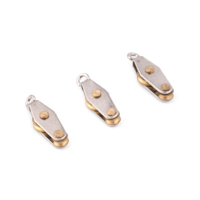 Mosazný napínák 16vern, 3 ks.