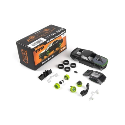 nano-TTR 1969 Ford Mustang RTR-X nalakovaná karoserie