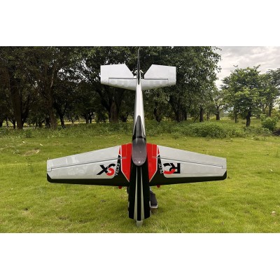 90" Extra 330SX (2,29m) 60cc Červeno-Černá