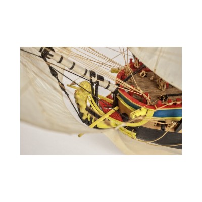 LE HERMIONA LAFAYETTE 1:72 93 cm