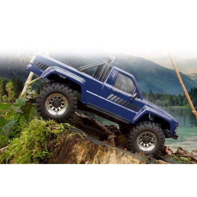 Venture18 1985 Toyota Hilux SR5 - modrý