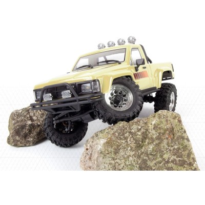Venture18 1985 Toyota Hilux SR5 - krémový