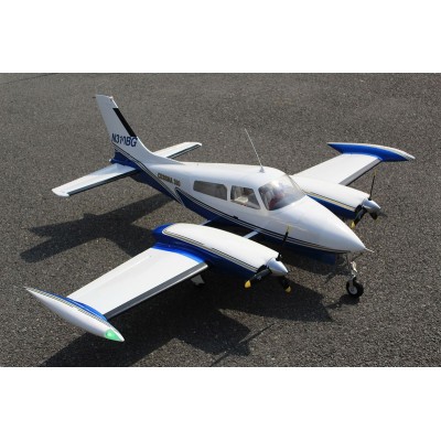 Cessna 310 Twin Engine 2,06m (Zatahovací podvozek)