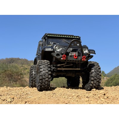 DF models DF-04S PRO BL brushless crawler, LED osvětlení, elektrický naviják, 2st. převodovka, uzávěrky diff 1:10. Matně černá