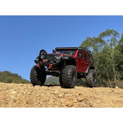 DF models DF-04S PRO BL brushless crawler, LED osvětlení, elektrický naviják, 2st. převodovka, uzávěrky diff 1:10. Vínová met.
