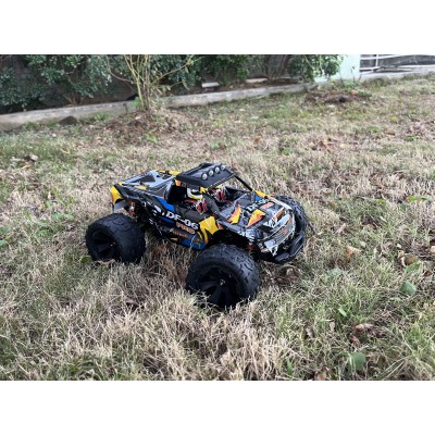 DF models RC Truck DF-06 PRO Brushless s gyroskopem, 1:14 RTR v tuningovém provedení