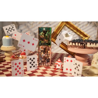 Tonecheer 3D puzzle Alenka v říši divů do knihovny