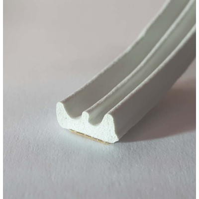 Těsnění oken E 4x9 bílé pro mezeru 2-3,5mm