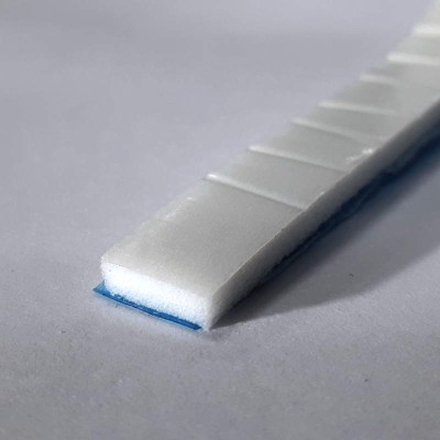 Těsnění oken ploché 9x3 20m bílé RL