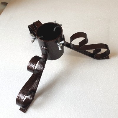 Stojánek vánoční 3 nožky měděný kovový otvor 64mm