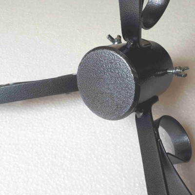 Stojánek vánoční 3 nožky stříbrný kovový otvor 64mm